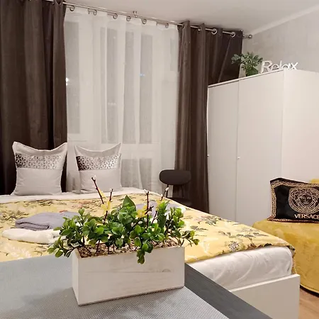 1010 Centrum Apartment *